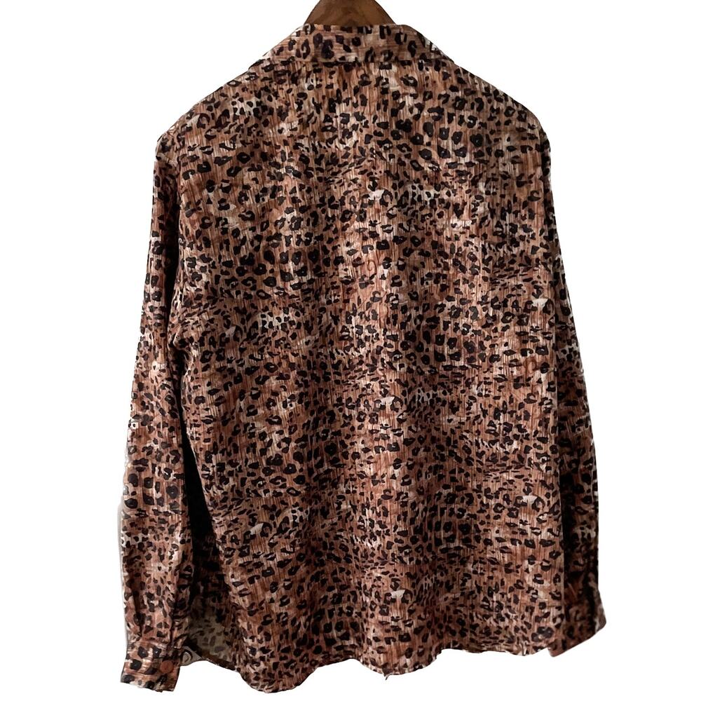 Vintage Leopard Print Lightweight Button Down Blo… - image 5